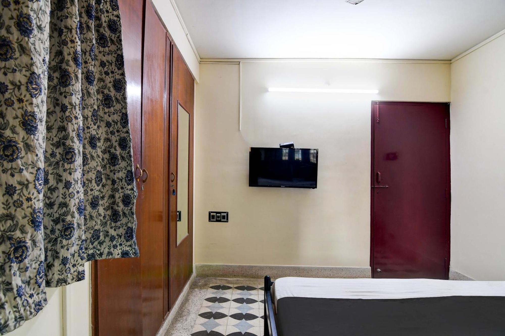 Oyo Simplex Guest House Behala Kalküta Dış mekan fotoğraf