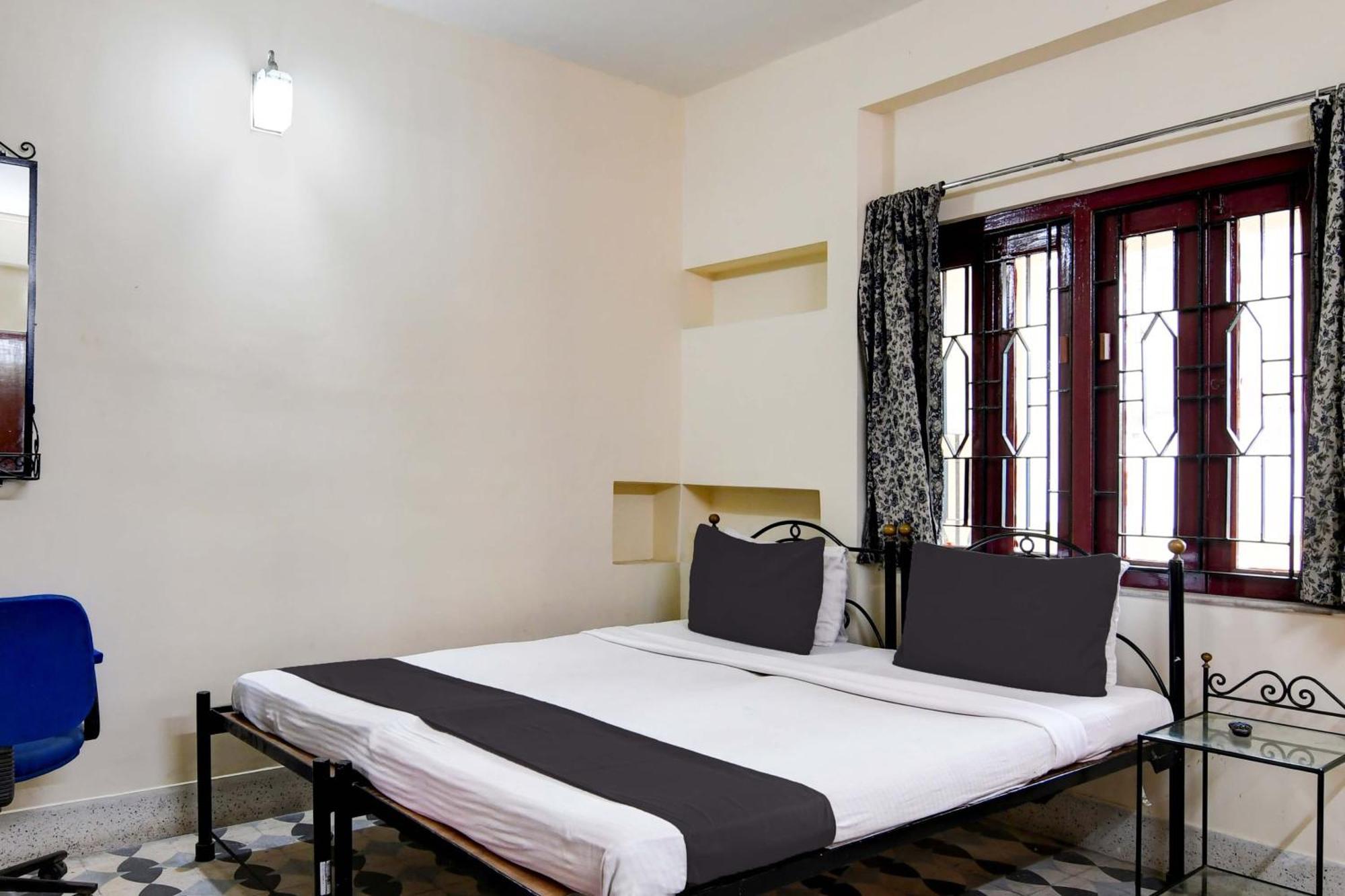 Oyo Simplex Guest House Behala Kalküta Dış mekan fotoğraf