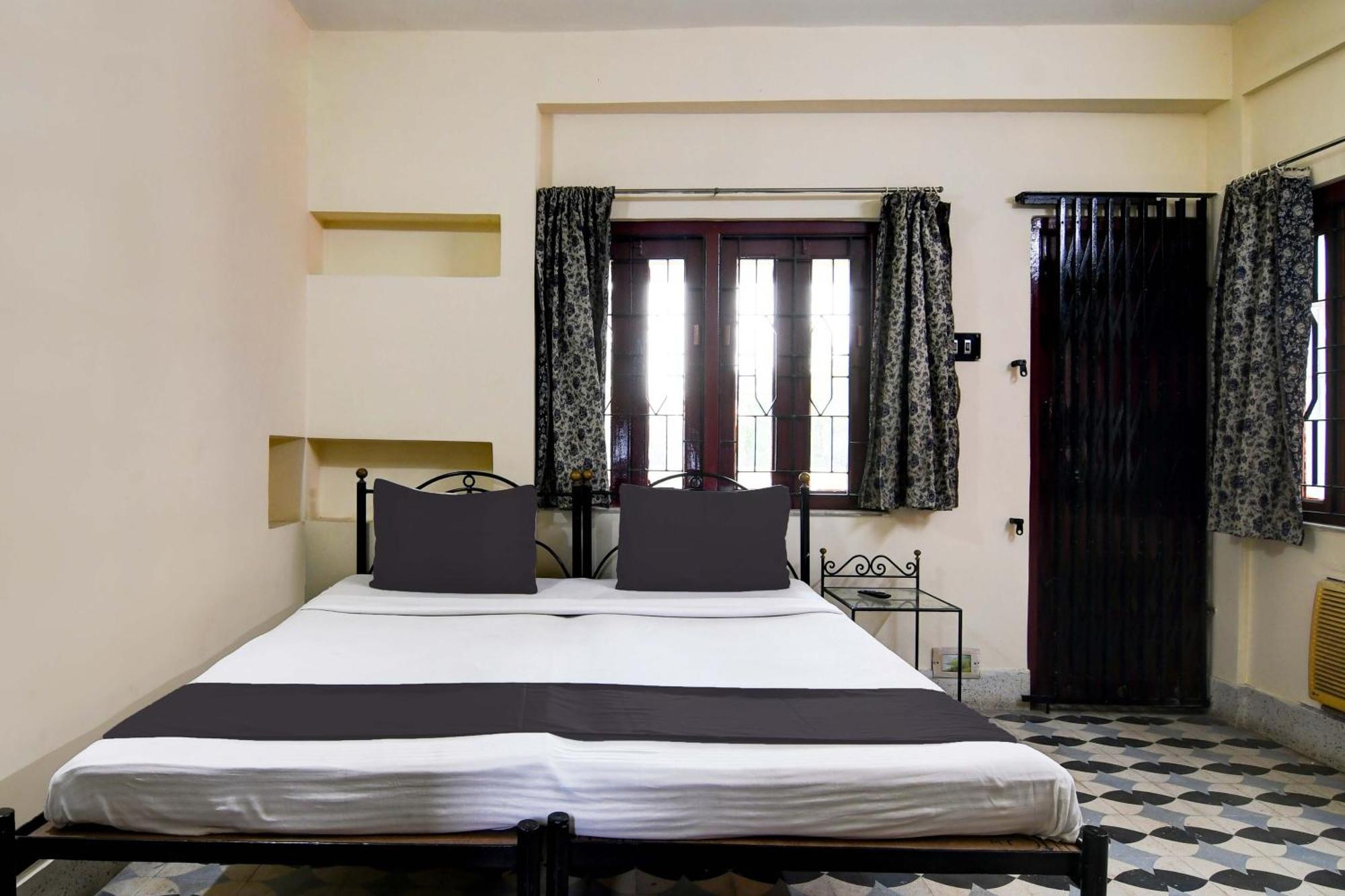 Oyo Simplex Guest House Behala Kalküta Dış mekan fotoğraf
