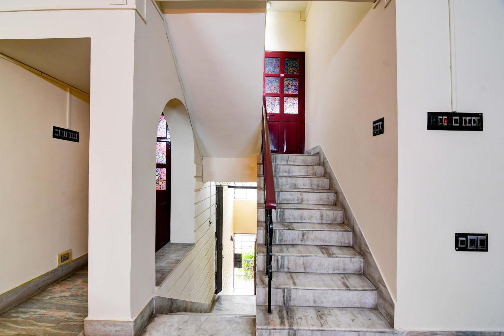 Oyo Simplex Guest House Behala Kalküta Dış mekan fotoğraf